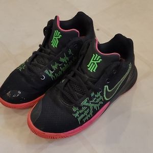 Kids Nike Kyrie basketball shoes